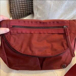 Lululemon All Night Festival Bag